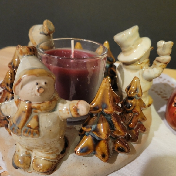 Pair of Non-Traditional Snowmen Candle Holders with Candles - Picture 2 of 8
